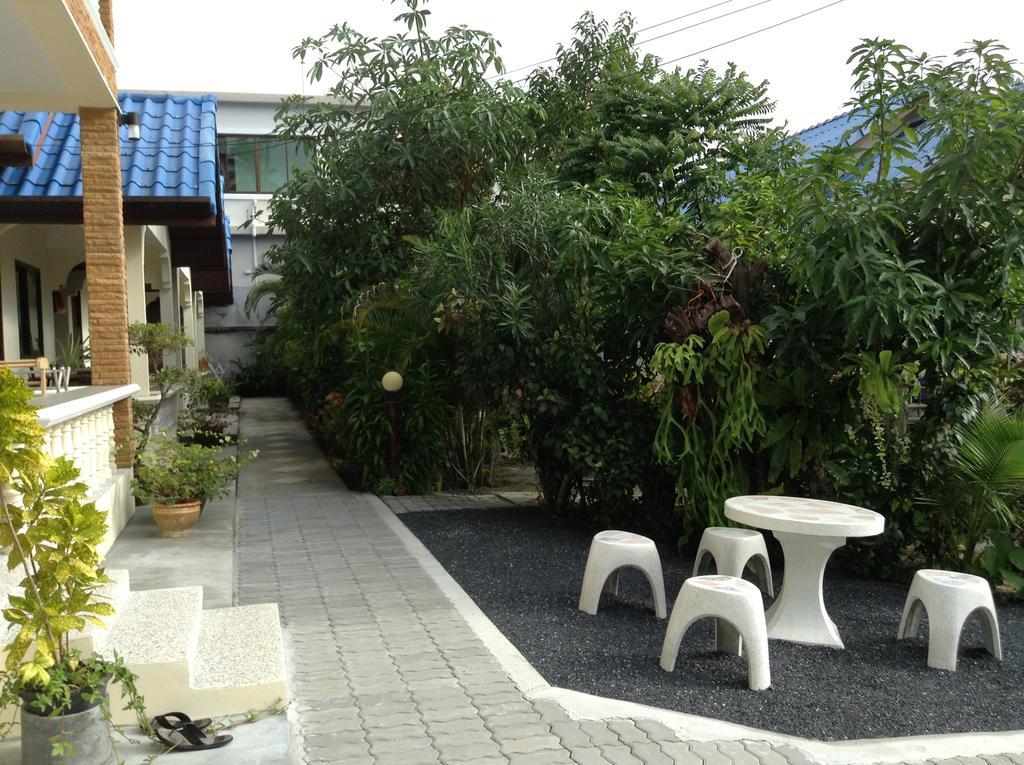 Wattana Bungalow Nai Yang Beach Exterior foto