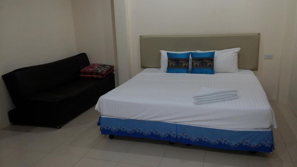 Wattana Bungalow Nai Yang Beach Exterior foto