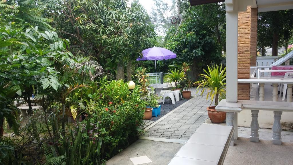 Wattana Bungalow Nai Yang Beach Exterior foto